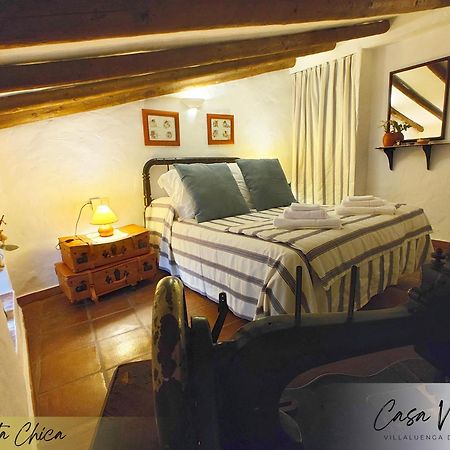 Conjunto Rural Casa Victoria Guest House Villaluenga Del Rosario Ngoại thất bức ảnh