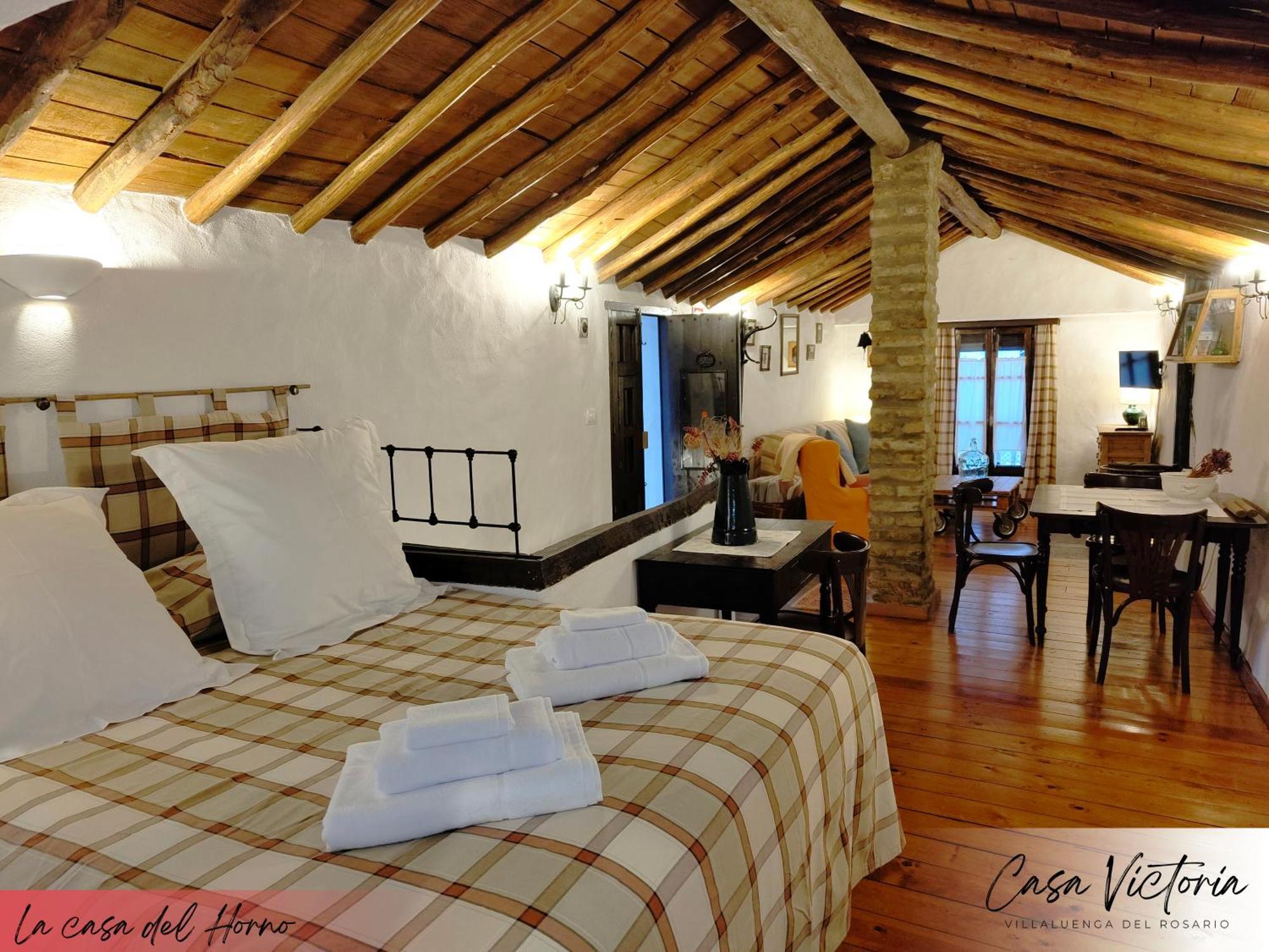 Conjunto Rural Casa Victoria Guest House Villaluenga Del Rosario Ngoại thất bức ảnh