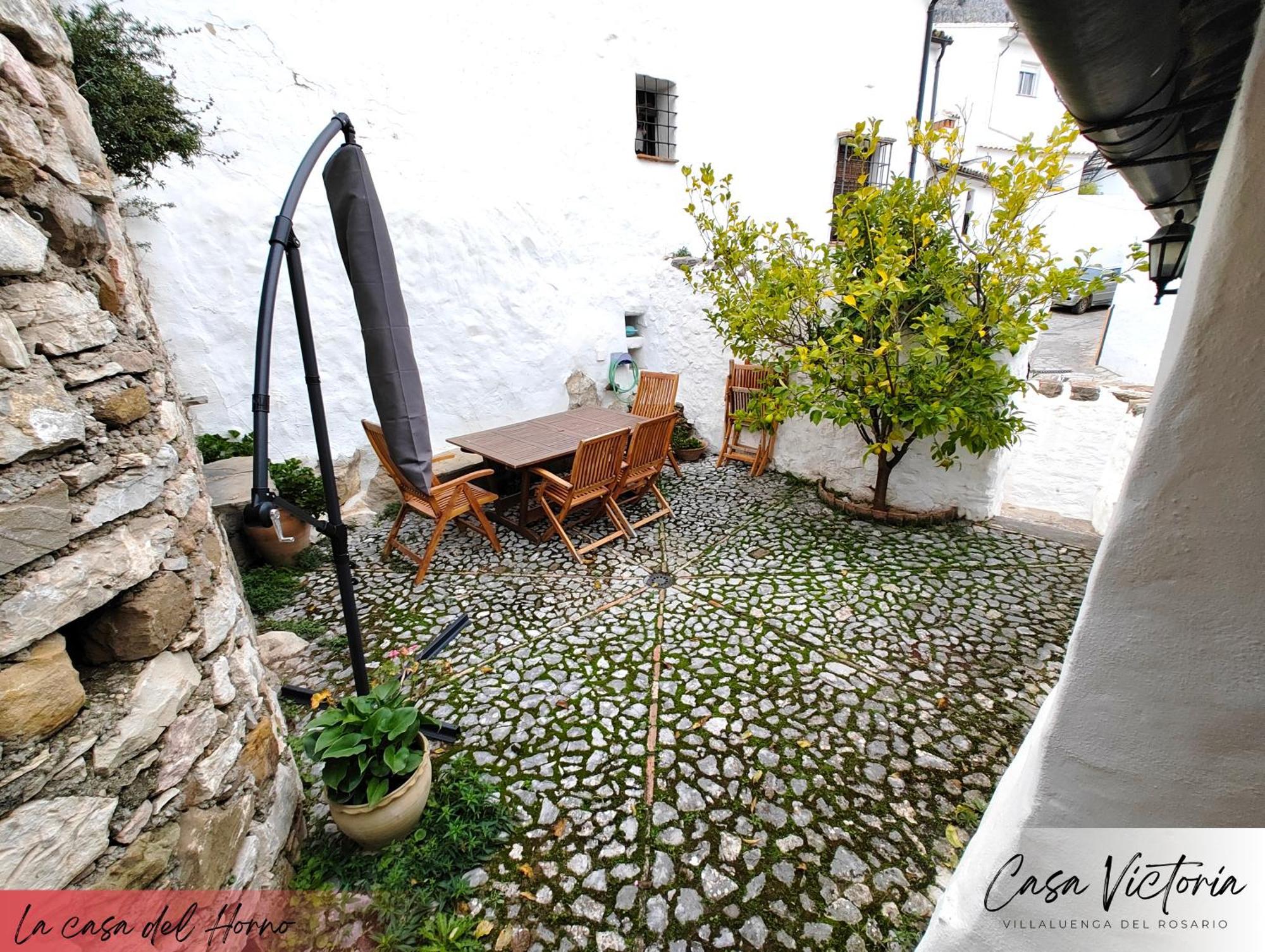 Conjunto Rural Casa Victoria Guest House Villaluenga Del Rosario Ngoại thất bức ảnh