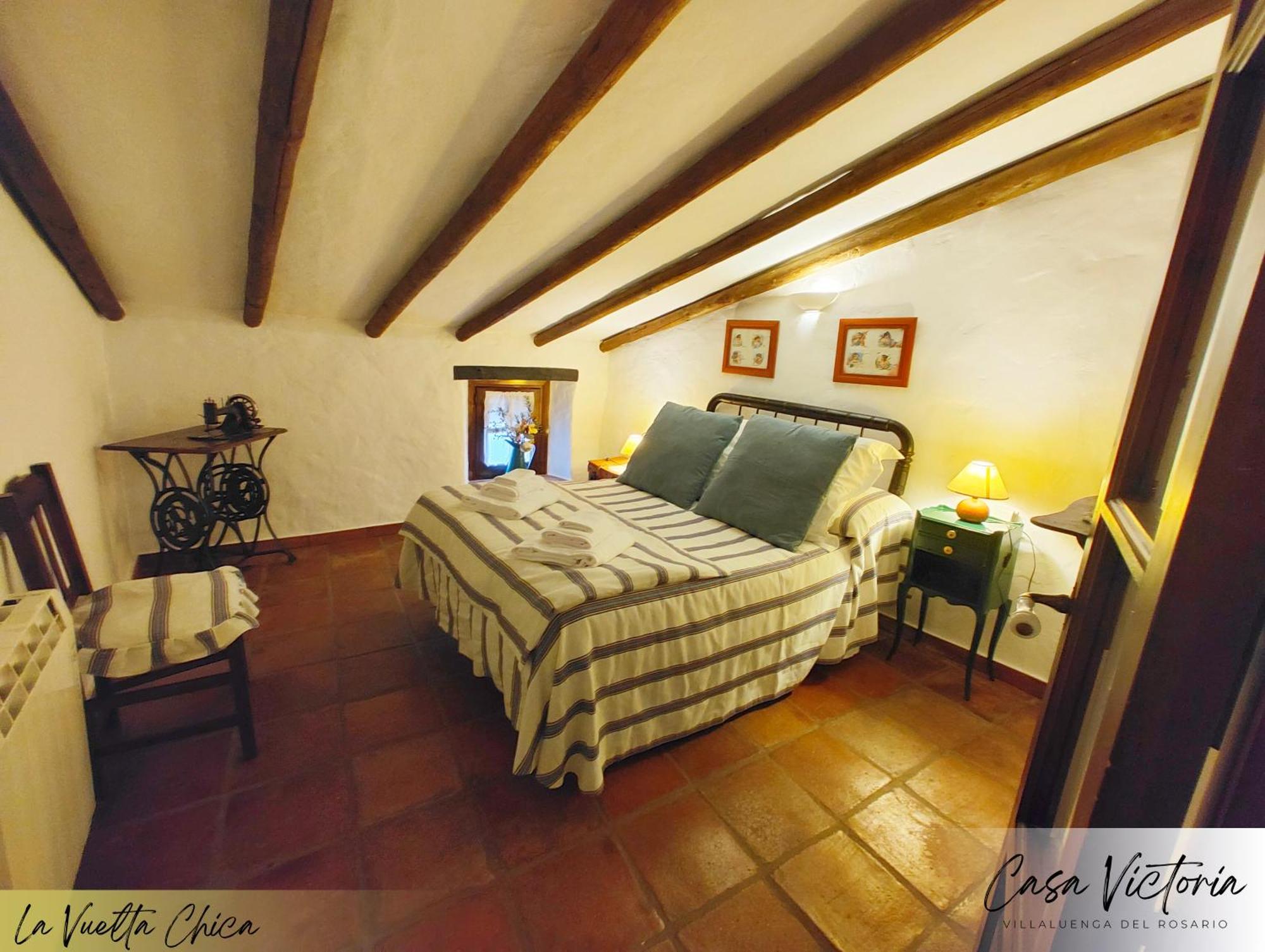 Conjunto Rural Casa Victoria Guest House Villaluenga Del Rosario Ngoại thất bức ảnh