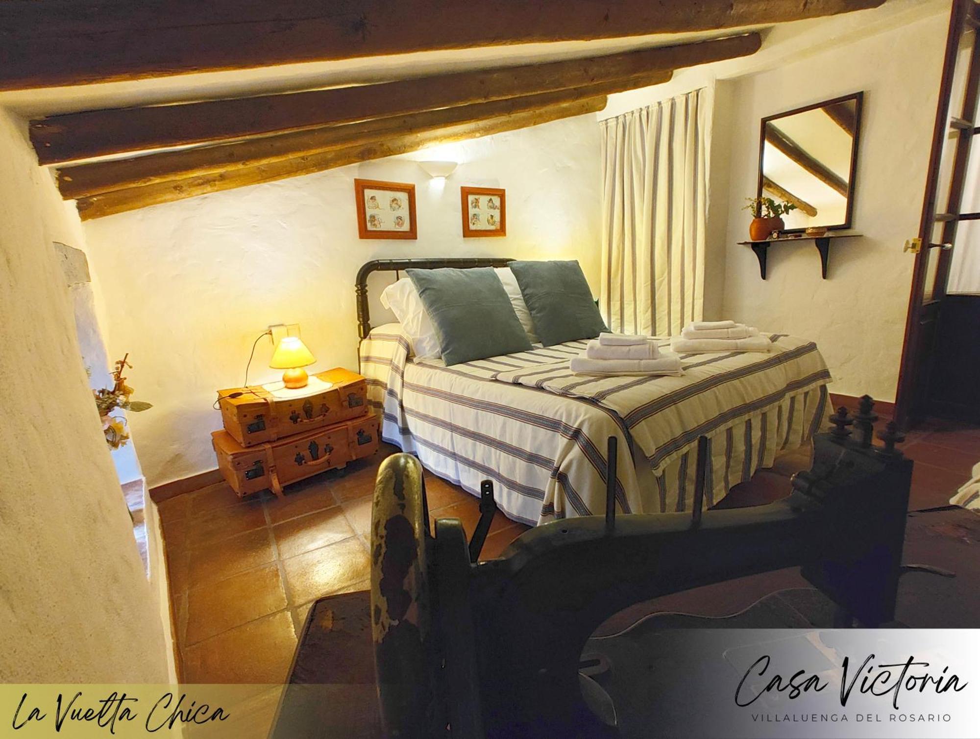 Conjunto Rural Casa Victoria Guest House Villaluenga Del Rosario Ngoại thất bức ảnh