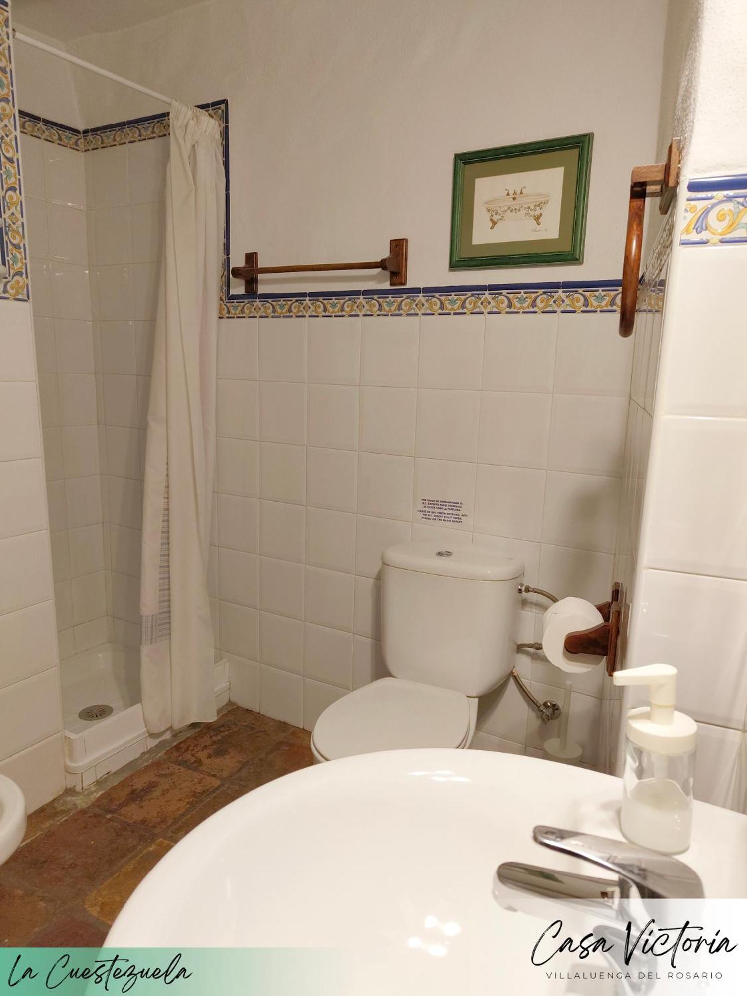 Conjunto Rural Casa Victoria Guest House Villaluenga Del Rosario Ngoại thất bức ảnh