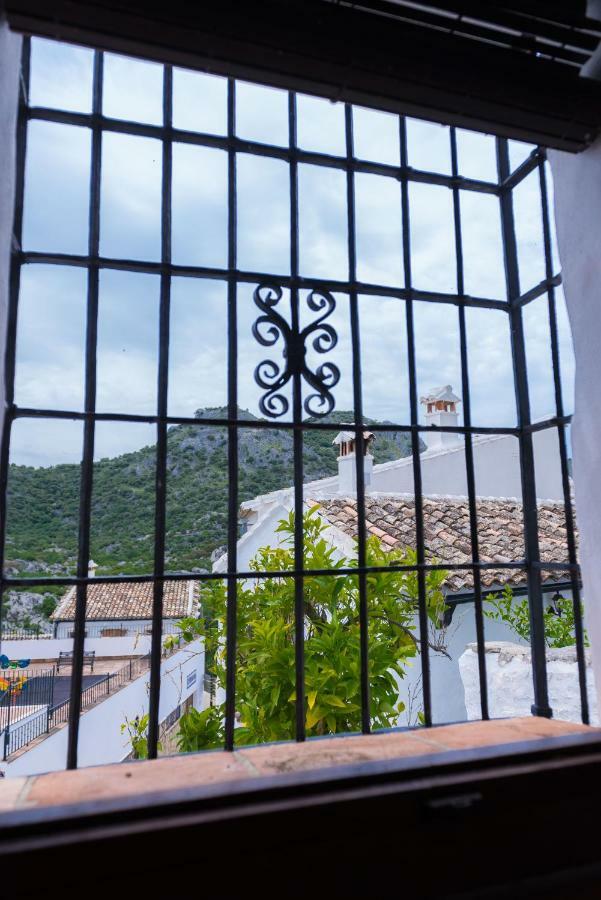 Conjunto Rural Casa Victoria Guest House Villaluenga Del Rosario Ngoại thất bức ảnh